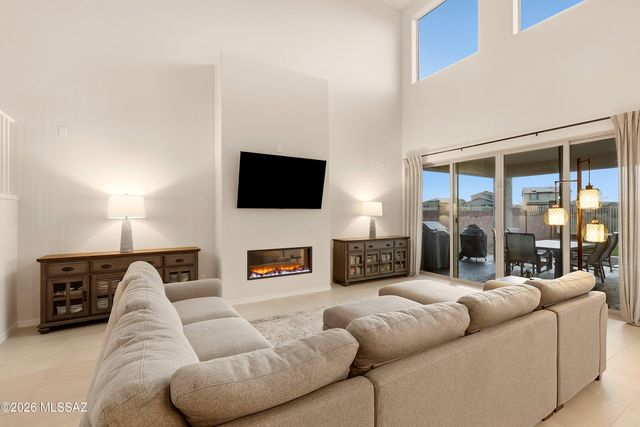 13288 E Librada Leon Way, Tucson, AZ 85747