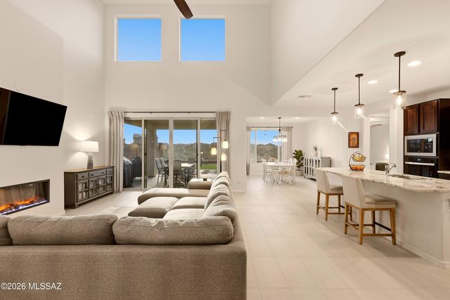 13288 E Librada Leon Way, Tucson, AZ 85747