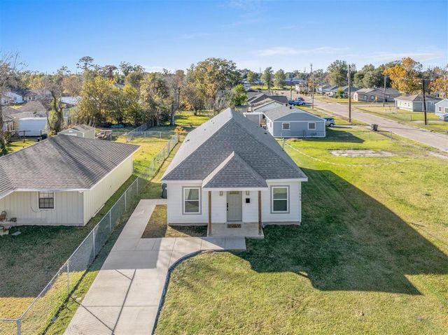 1604 Mcnabb St Street, Lake Charles, LA 70615