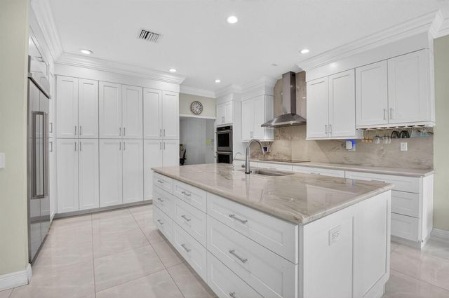 1502 SW 5th Avenue, Boca Raton, FL 33432