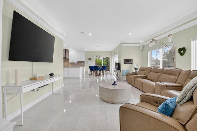1502 SW 5th Avenue, Boca Raton, FL 33432