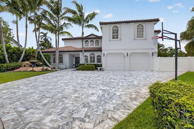 1502 SW 5th Avenue, Boca Raton, FL 33432