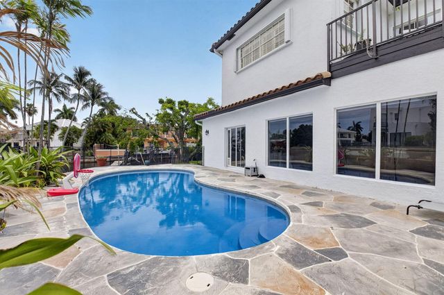 1502 SW 5th Avenue, Boca Raton, FL 33432