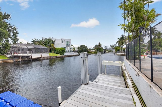 1502 SW 5th Avenue, Boca Raton, FL 33432