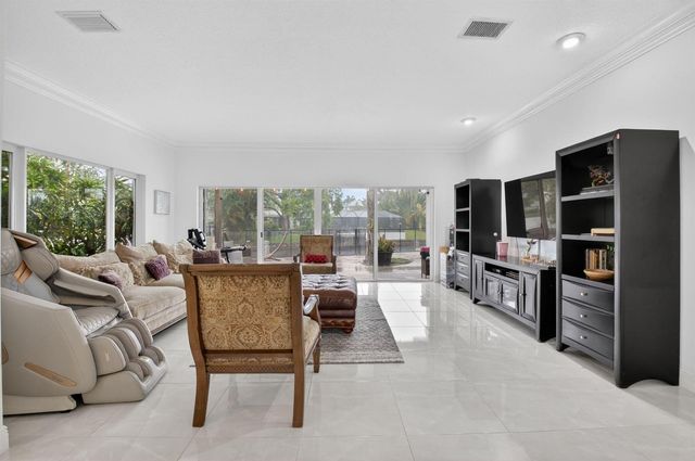 1502 SW 5th Avenue, Boca Raton, FL 33432