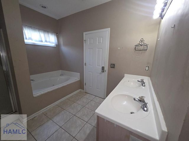 126 Wentle Circle, Brunswick, GA 31525