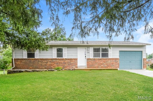 1126 Airglades Drive, Arnold, MO 63010