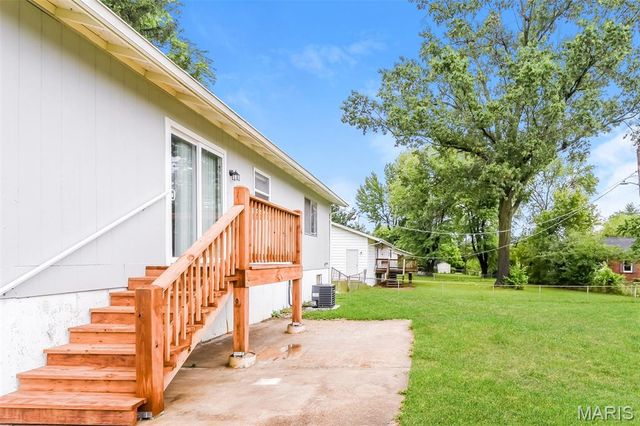 1126 Airglades Drive, Arnold, MO 63010