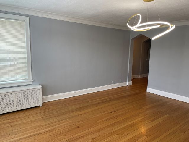 8227 S Maryland Avenue 3S, Chicago, IL 60619