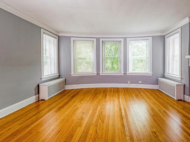 8227 S Maryland Avenue 3S, Chicago, IL 60619