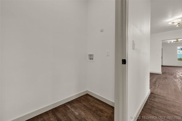 1017 W Newton Street, Tulsa, OK 74127