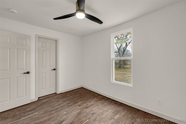 1017 W Newton Street, Tulsa, OK 74127