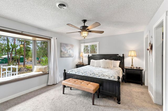 12323 S Sherman Rd, Spokane, WA 99224