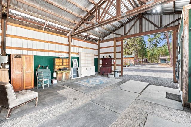 12323 S Sherman Rd, Spokane, WA 99224