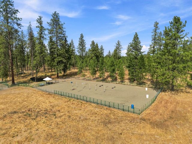 12323 S Sherman Rd, Spokane, WA 99224