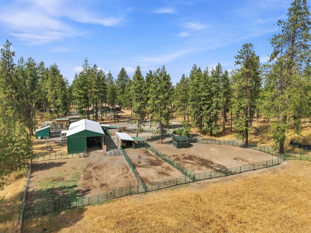 12323 S Sherman Rd, Spokane, WA 99224 photo 2