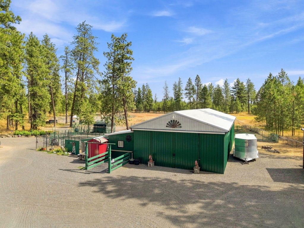 12323 S Sherman Rd, Spokane, WA 99224 photo 4