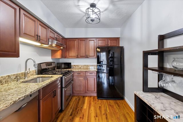 109 Peddlars Drive 109, Branford, CT 06405