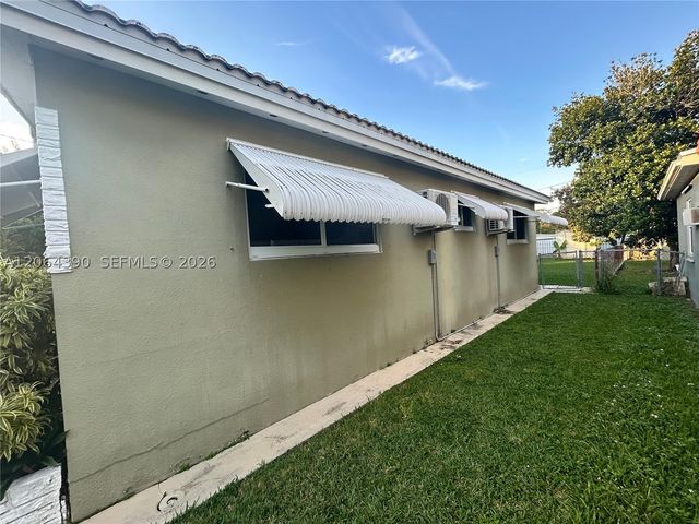 1915 Mayo St 0, Hollywood, FL 33020