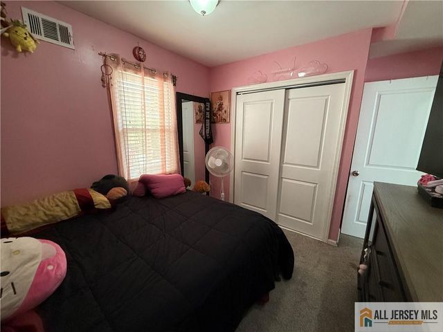 470 Brookside Avenue, Old Bridge, NJ 08879