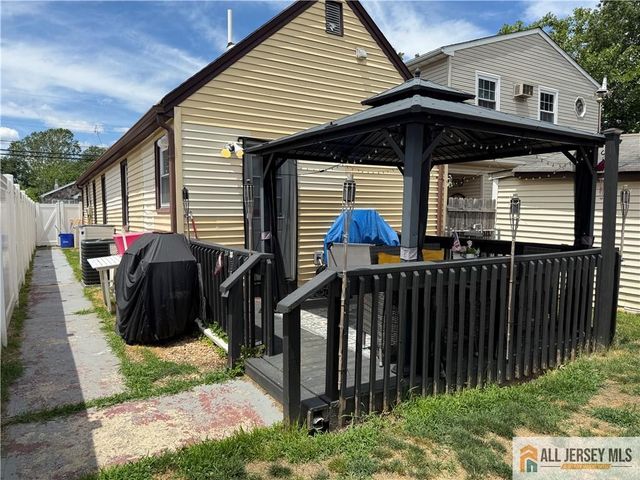 470 Brookside Avenue, Old Bridge, NJ 08879