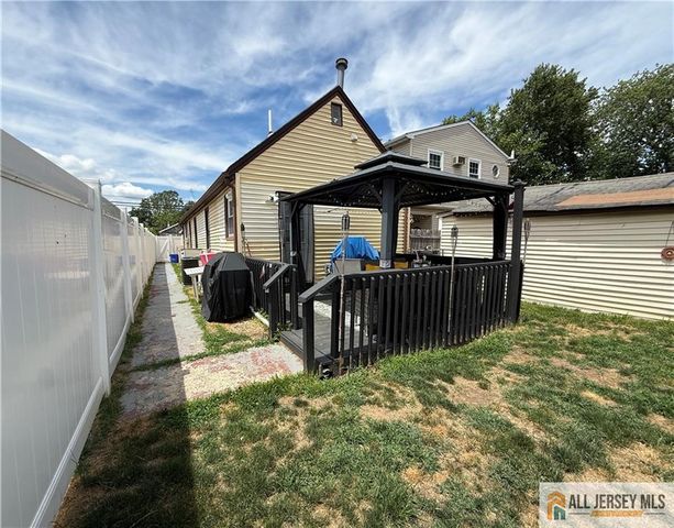 470 Brookside Avenue, Old Bridge, NJ 08879