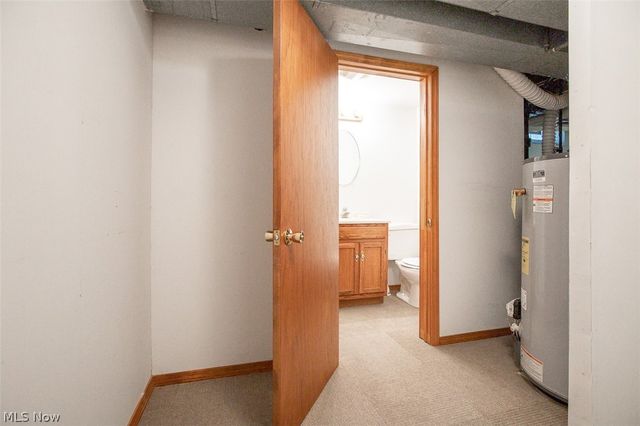 6924 Day Drive, Parma, OH 44129