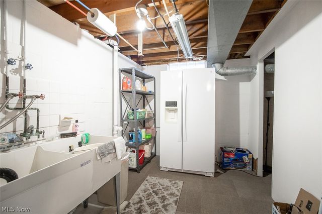 6924 Day Drive, Parma, OH 44129