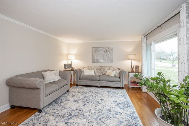 6924 Day Drive, Parma, OH 44129