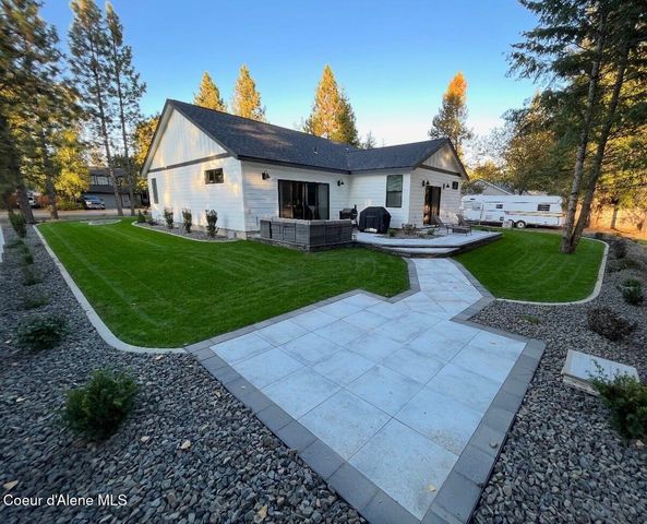 13020 N Westwood Dr, Hayden, ID 83835