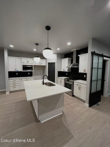 13020 N Westwood Dr, Hayden, ID 83835