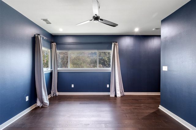 5928 Lux ST, Austin, TX 78721