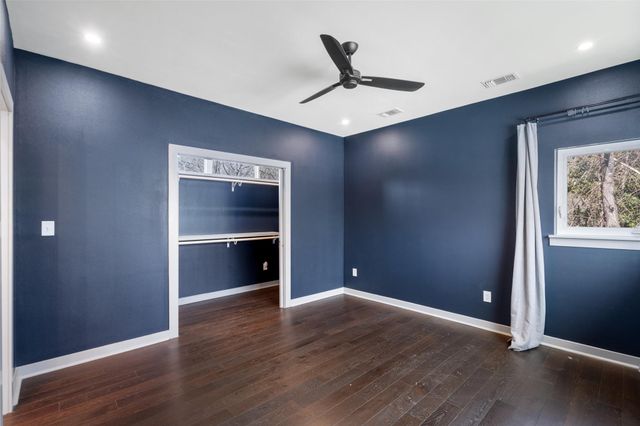 5928 Lux ST, Austin, TX 78721