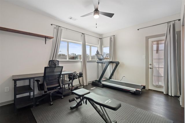 5928 Lux ST, Austin, TX 78721