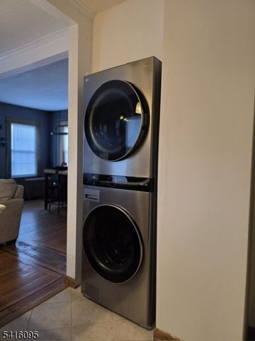 732 Essex Ave, Linden City, NJ 07036