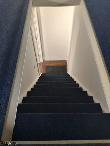 732 Essex Ave, Linden City, NJ 07036