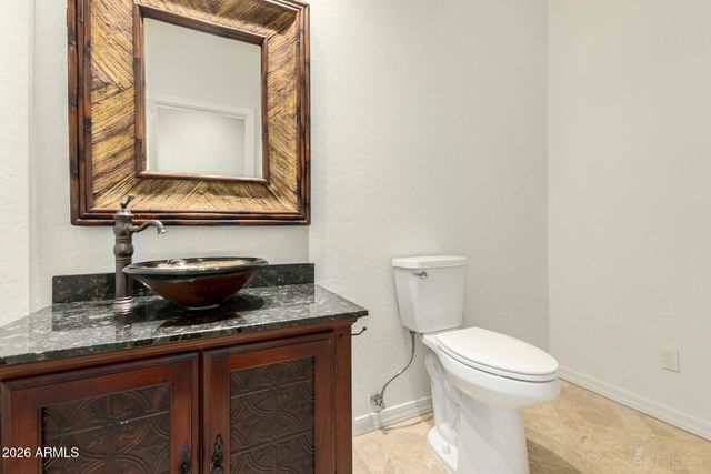 7249 E DEL ACERO Drive, Scottsdale, AZ 85258