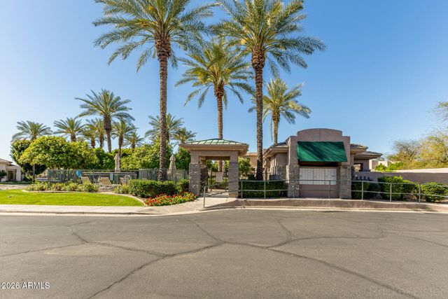 7249 E DEL ACERO Drive, Scottsdale, AZ 85258