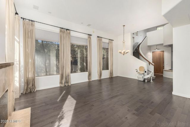 7249 E DEL ACERO Drive, Scottsdale, AZ 85258