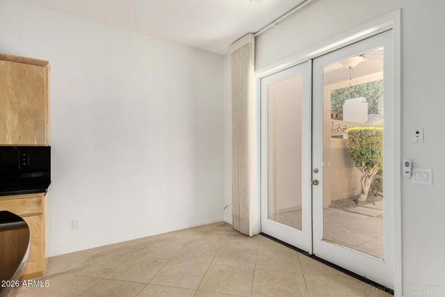 7249 E DEL ACERO Drive, Scottsdale, AZ 85258