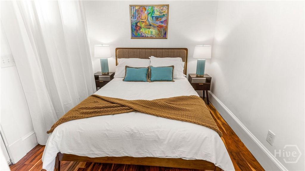 Image 9 of property listing at 319 E Anderson Street A, Savannah, GA 31401