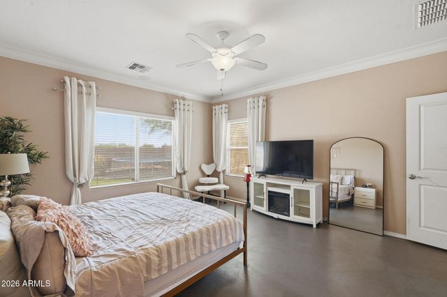 11713 W DALEY Lane, Sun City, AZ 85373