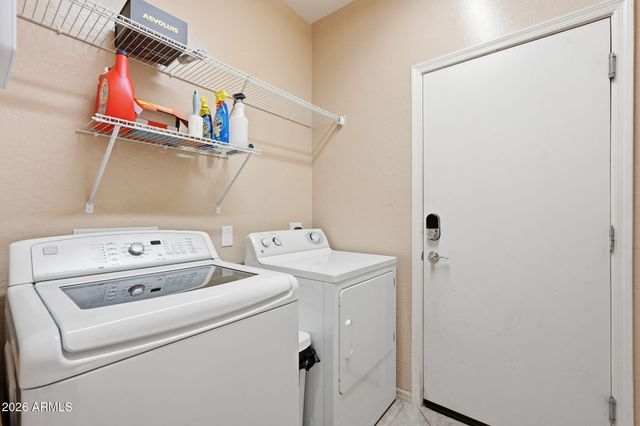 11713 W DALEY Lane, Sun City, AZ 85373