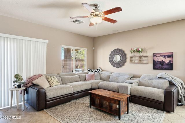 11713 W DALEY Lane, Sun City, AZ 85373
