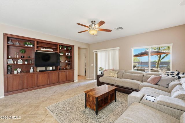 11713 W DALEY Lane, Sun City, AZ 85373