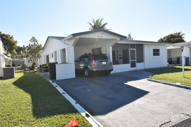 4250 NW 49th Terrace, Lauderdale Lakes, FL 33319