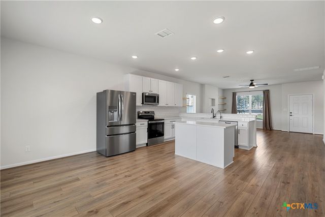 209 Villars Drive, Salado, TX 76571