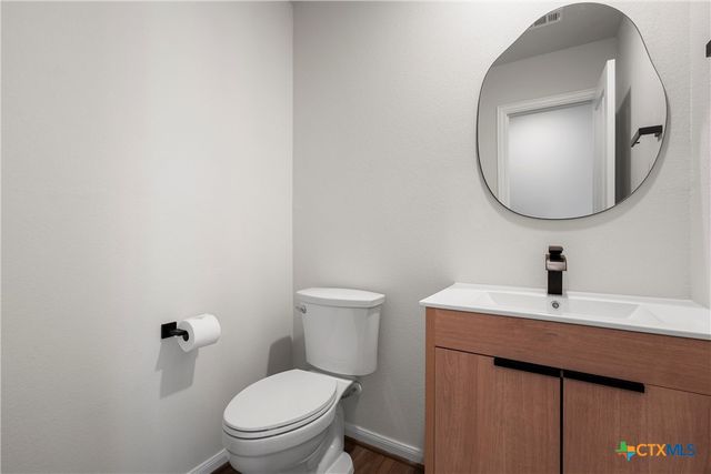 209 Villars Drive, Salado, TX 76571