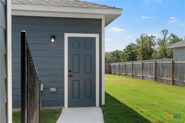 209 Villars Drive, Salado, TX 76571