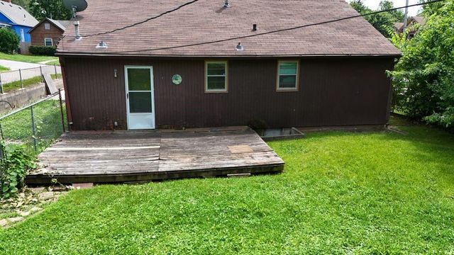1262 Lowell Avenue, Kansas City, KS 66102